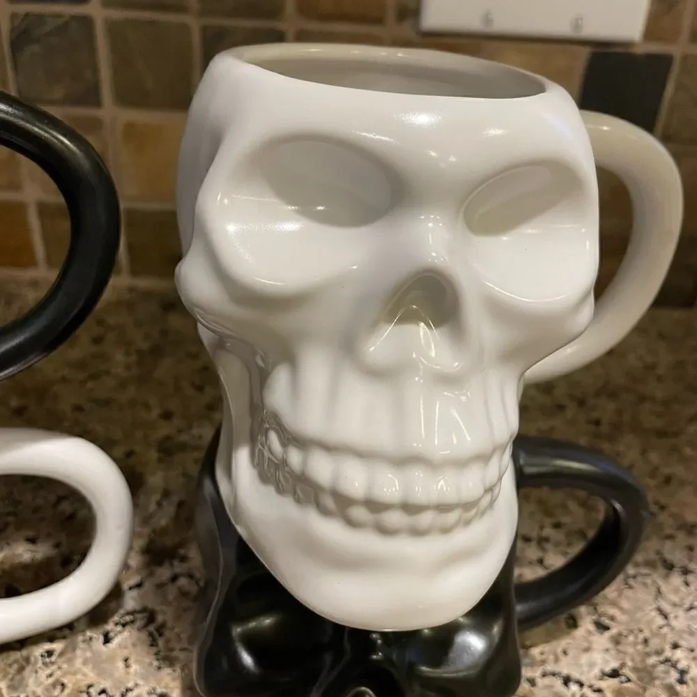Hyde and EEK Stoneware Skull Mugs  Set of 4 with 3 Shot Glasses